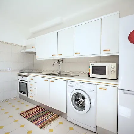 In With Sea View Apartment *