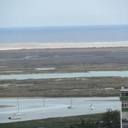 In With Sea View Apartment *