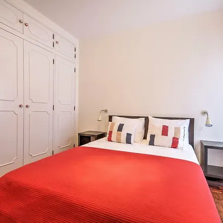 Апартаменты In With Sea View Фару