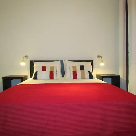 Апартаменты In With Sea View Фару