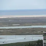 In With Sea View Διαμέρισμα *